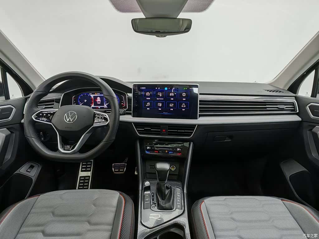 Volkswagen Tiguan L, 2023 все фото