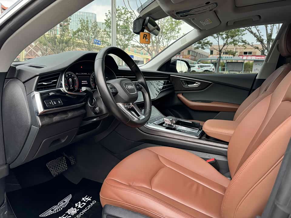 Audi Q8 Audi Q8