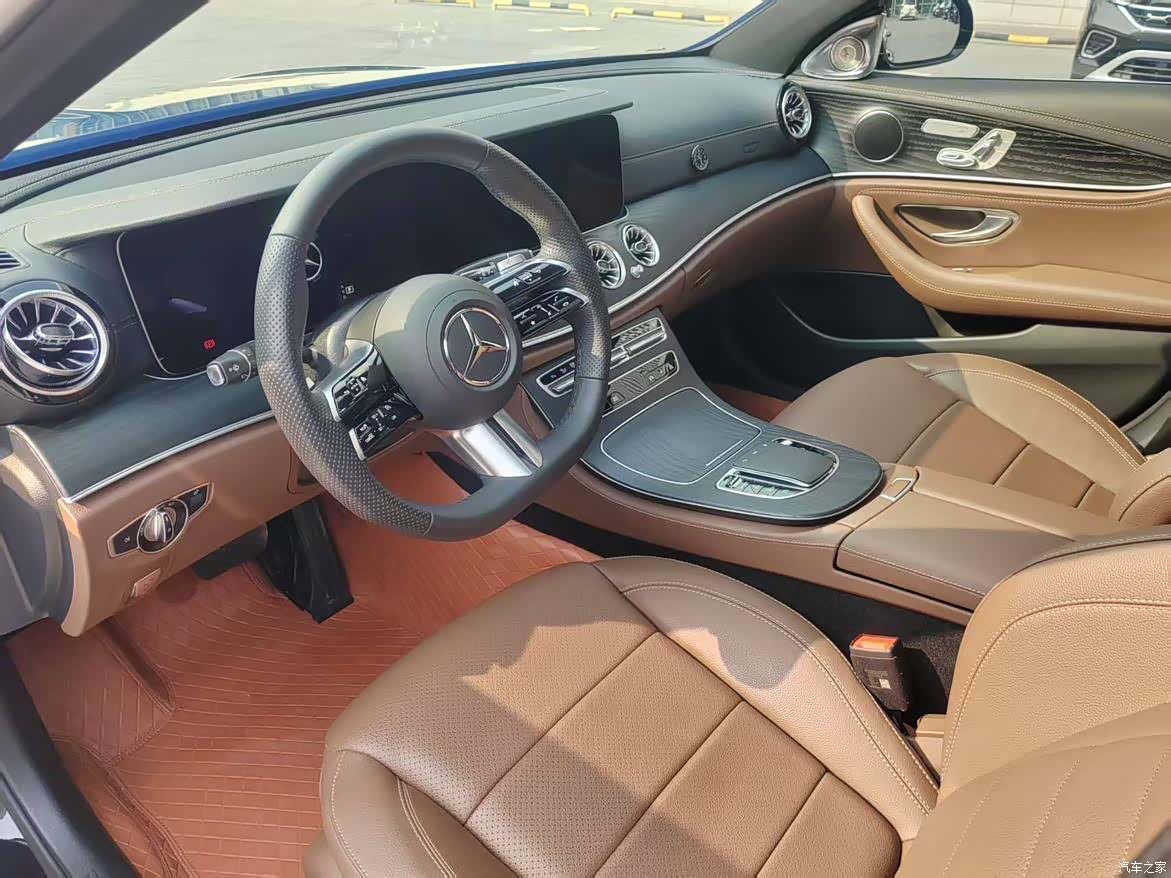 Mercedes-Benz E-Class, 2023 4