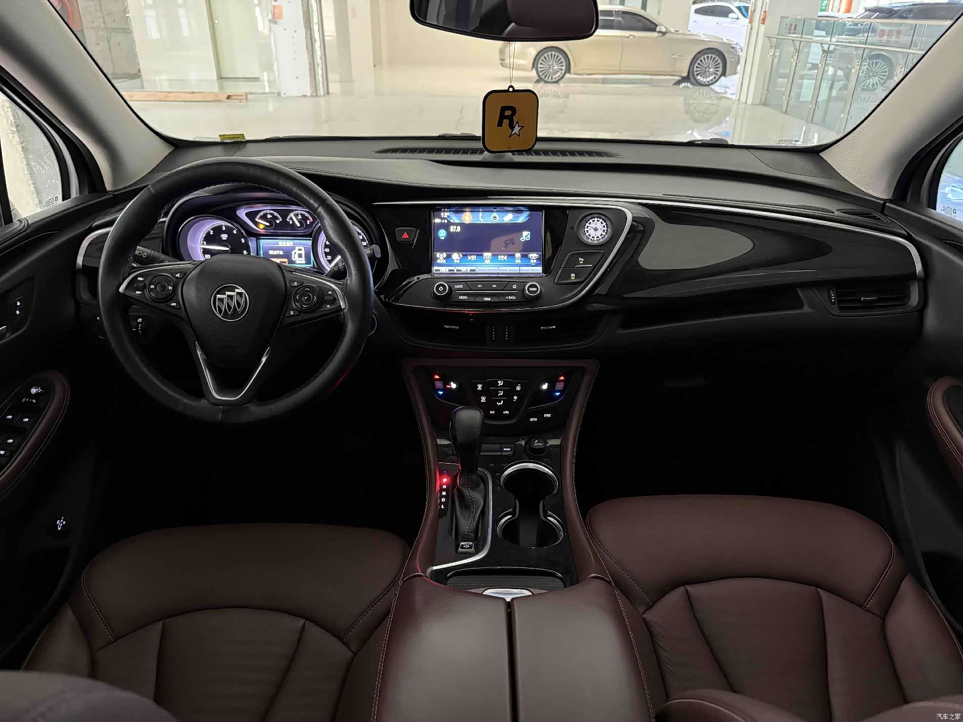 Buick Envision Plus, 2018 8