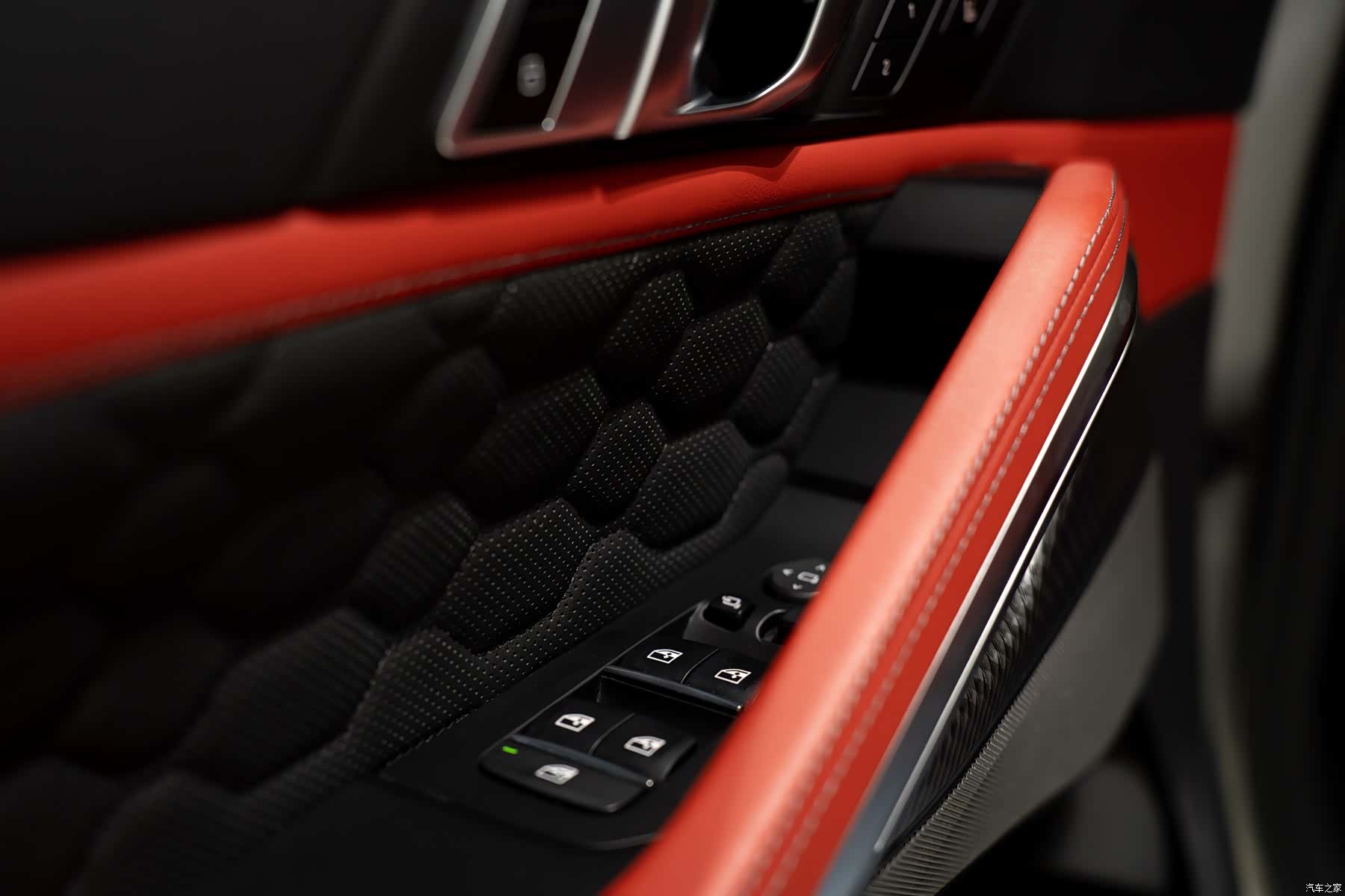 BMW X6, 2023 24