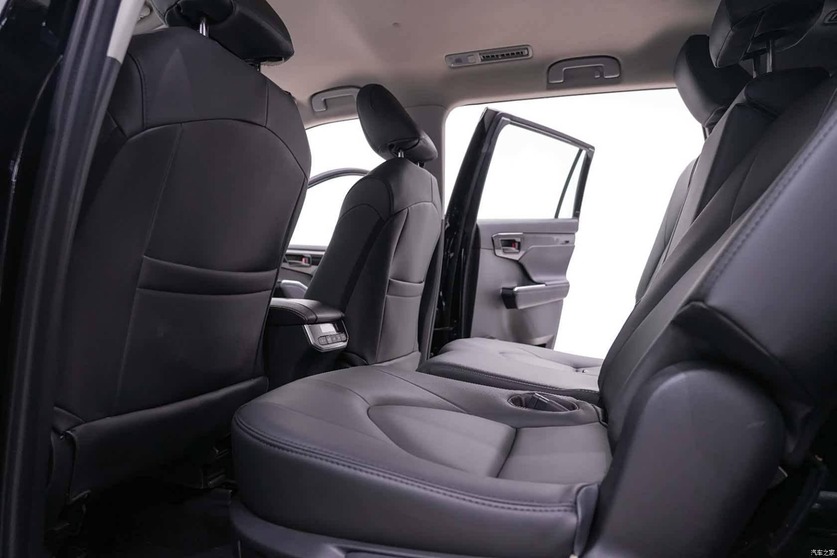 Toyota Highlander, 2024 24