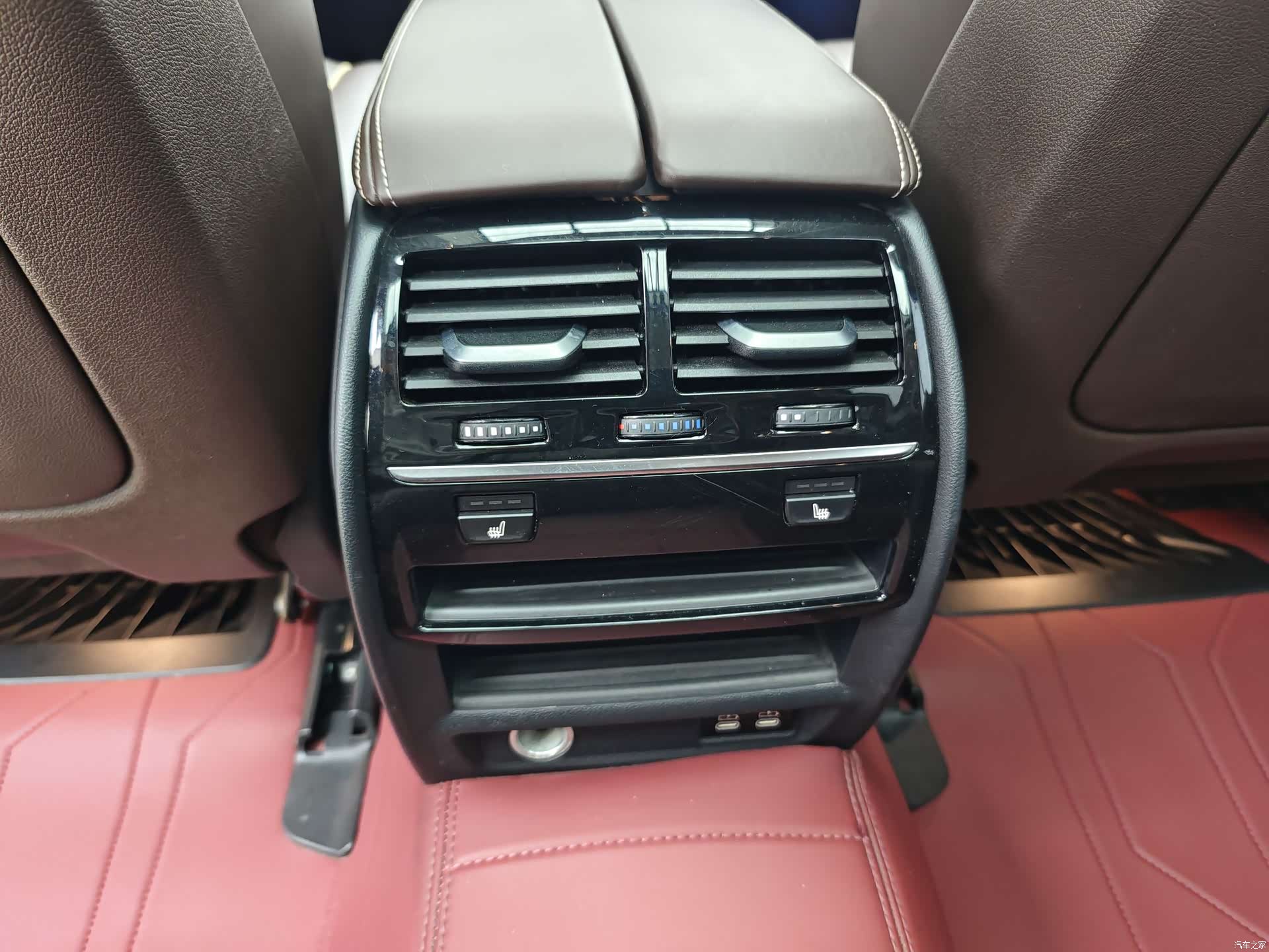 BMW 5 Series, 2019 все фото
