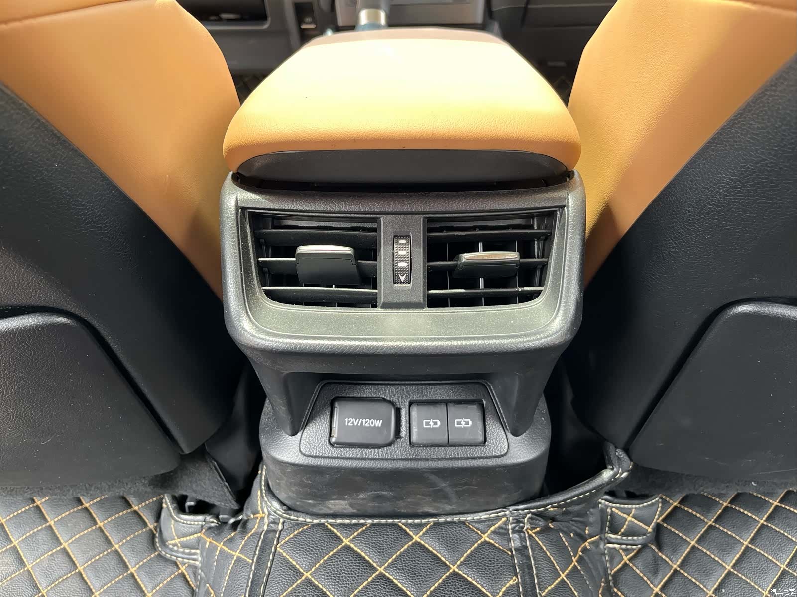 Lexus ES, 2024 13