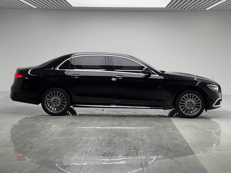 Mercedes-Benz E-class Mercedes-Benz E-class