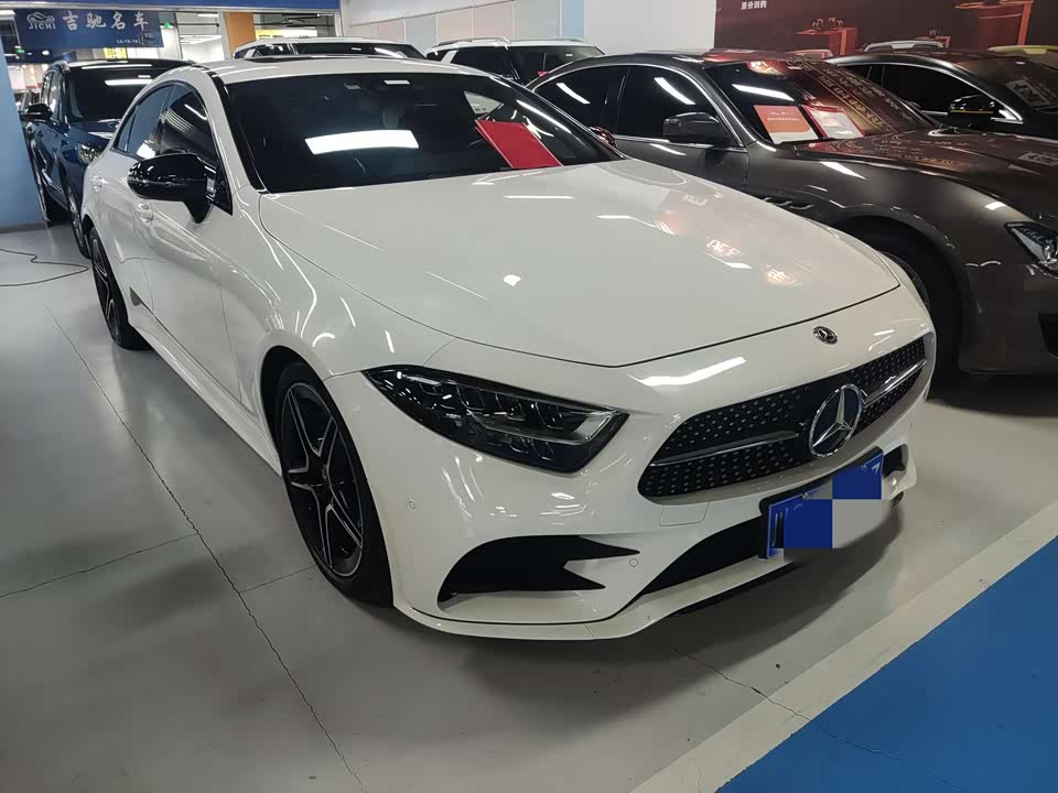 Mercedes-Benz CLS
