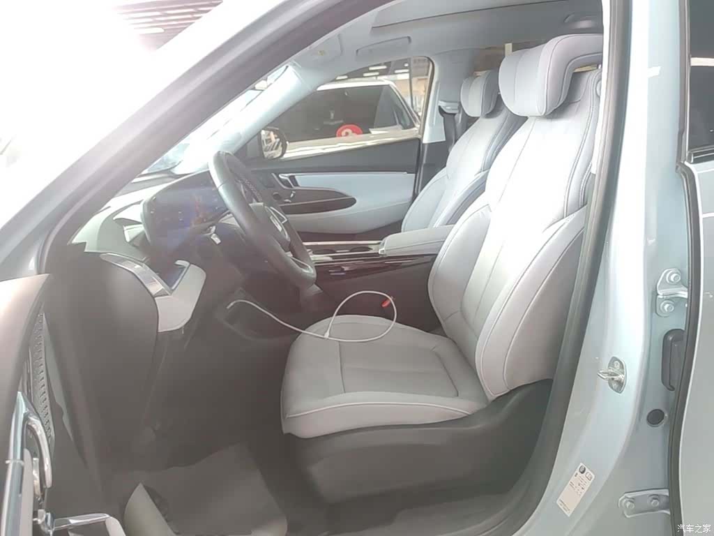 Buick E5, 2025 15