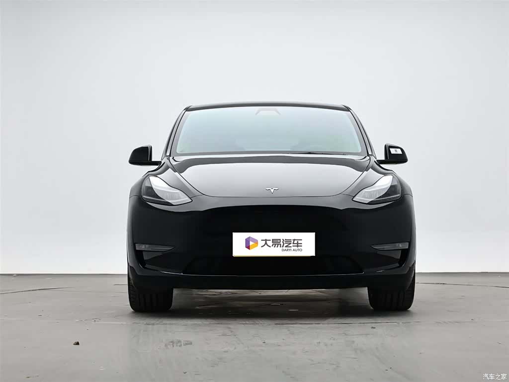 Tesla Model Y, 2021 2