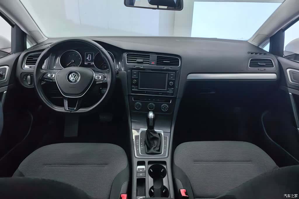 Volkswagen Golf, 2018 12