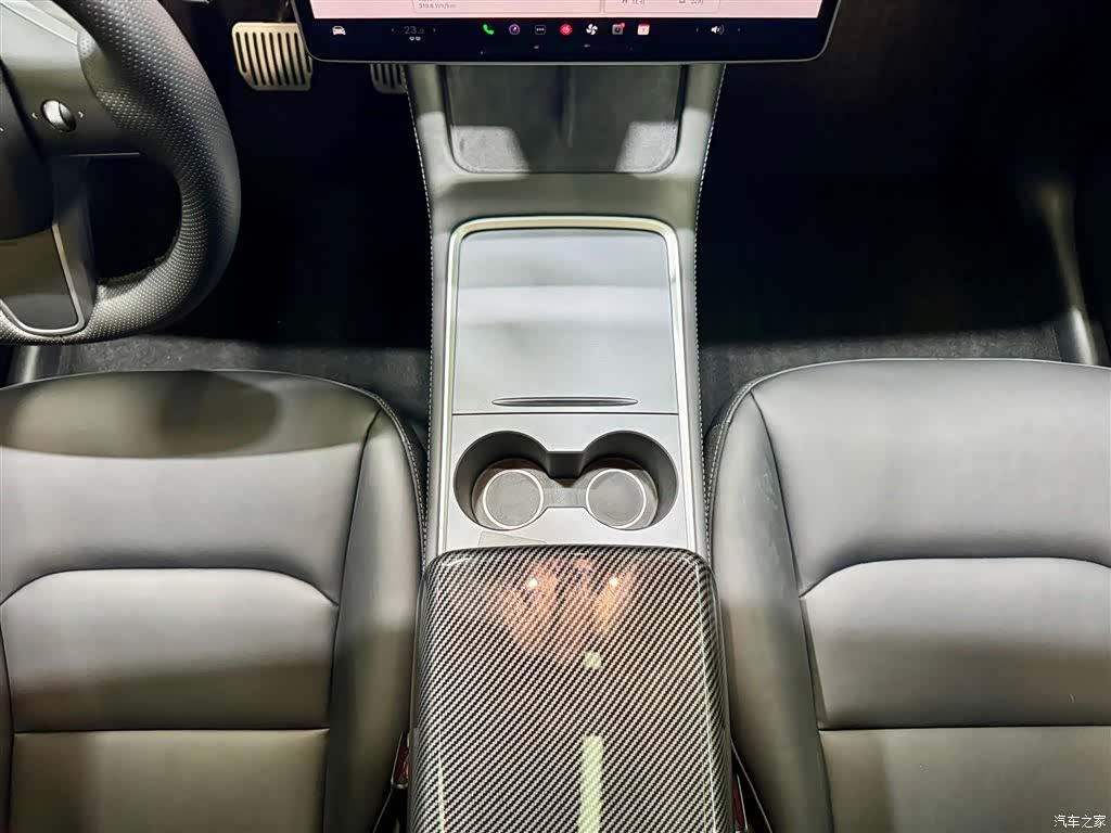 Tesla Model Y, 2023 20