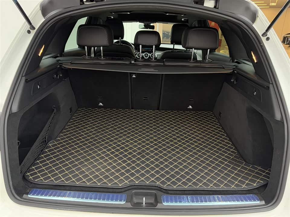 Mercedes-Benz GLC Mercedes-Benz GLC