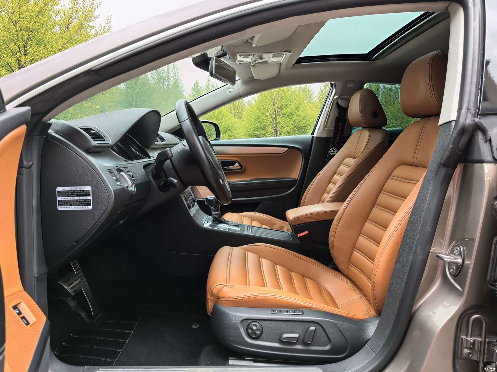 Volkswagen CC, 2011 9