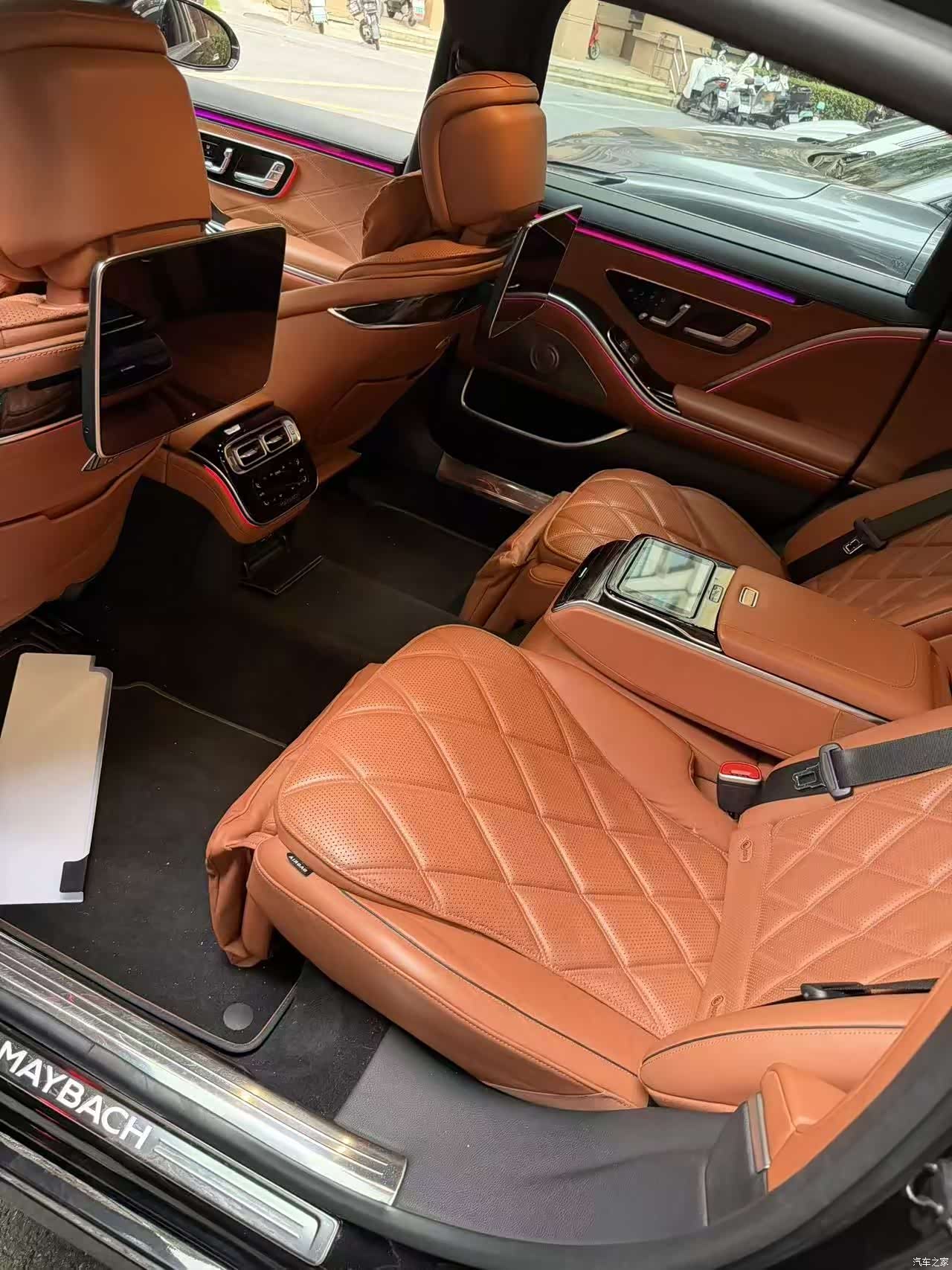 Maybach S-Class, 2022 7