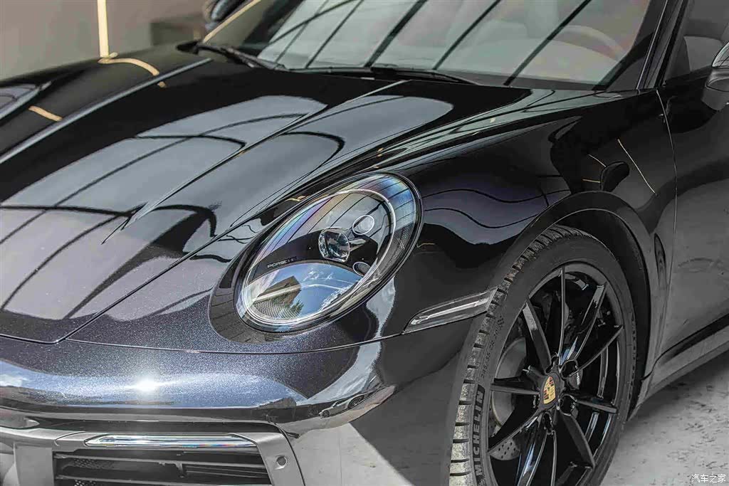 Porsche 911, 2024 12
