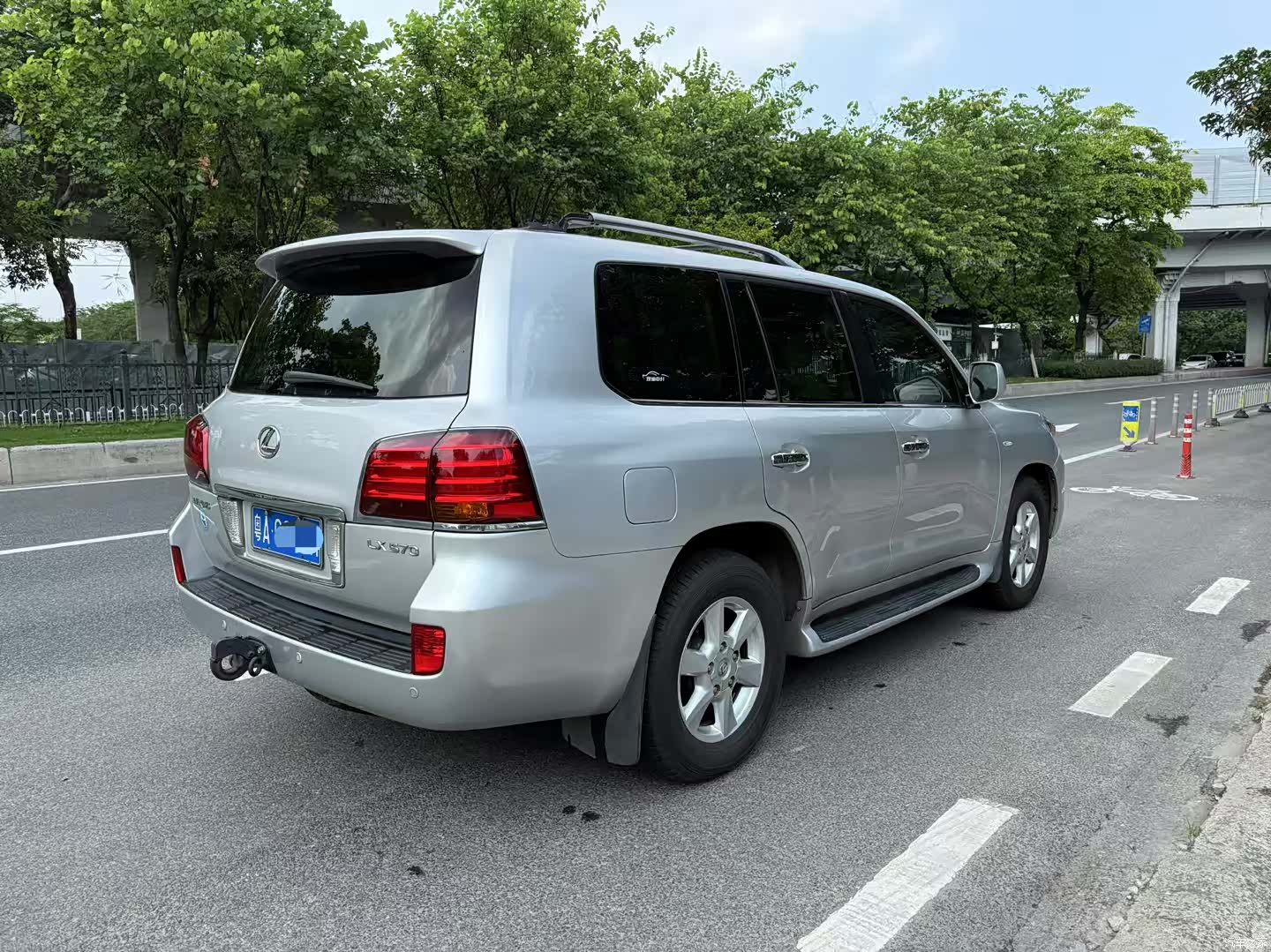 Lexus LX, 2008 6