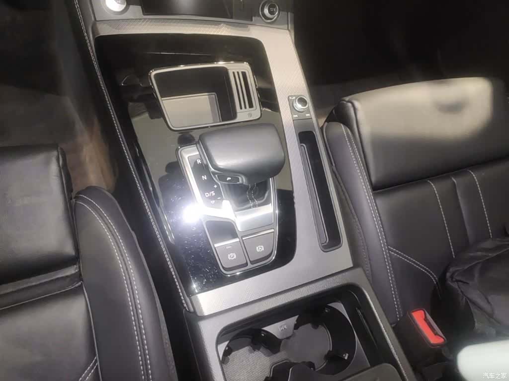 Audi Q5L, 2023 21