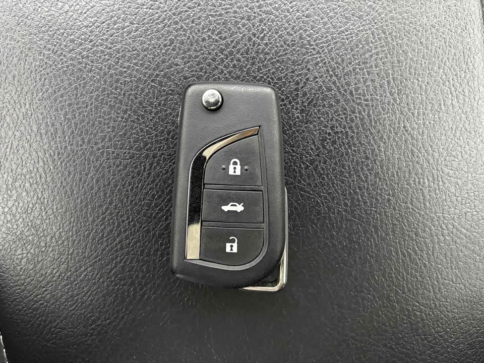Toyota Reiz Toyota Reiz