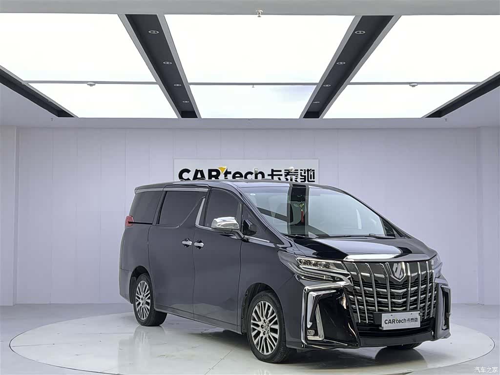 Toyota Alphard, 2018 2