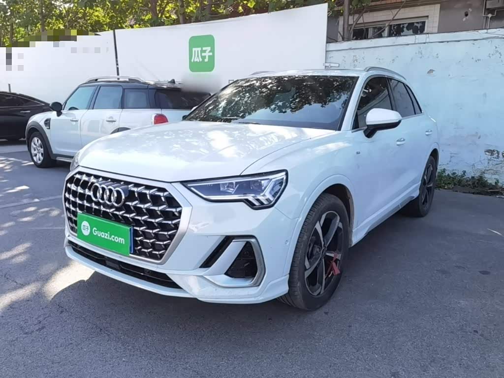 Audi Q3 2025 45 35TFSI Fashion