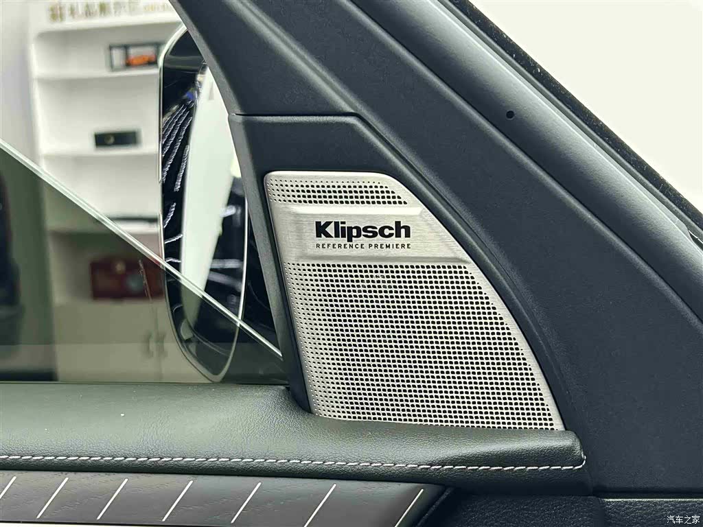 Infiniti QX80, 2025 17