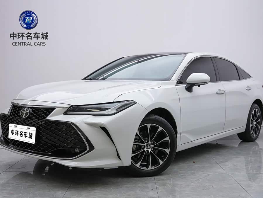 Toyota Avalon 2023, фото 1