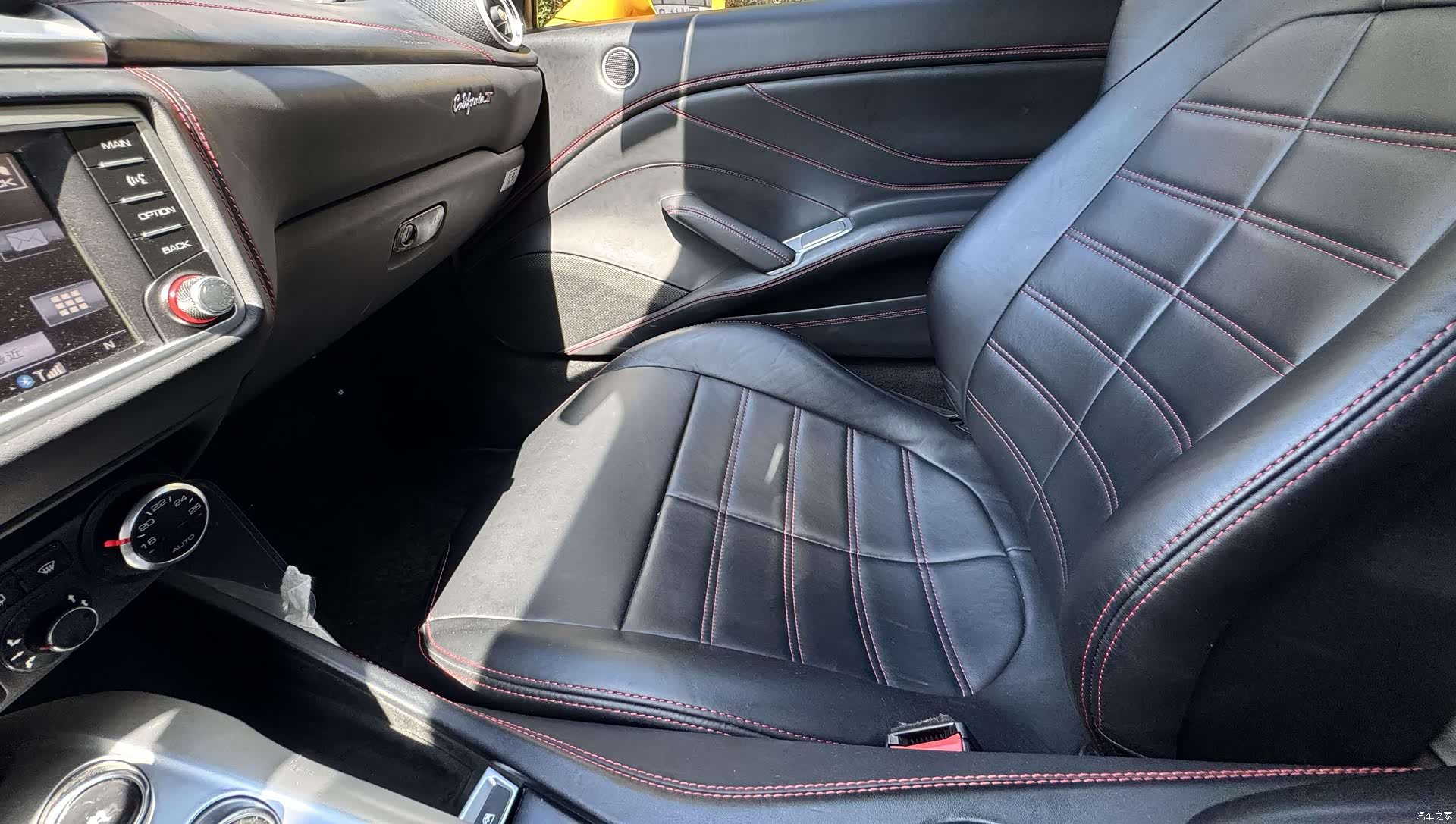 Ferrari California, 2014 6