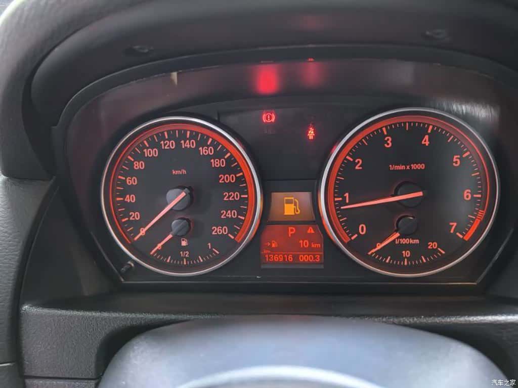 BMW X1, 2013 все фото