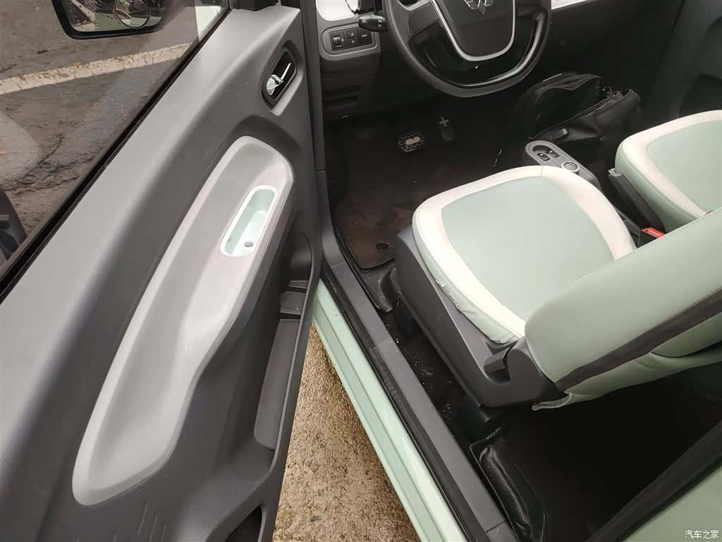 Wuling MINIEV, 2022 16