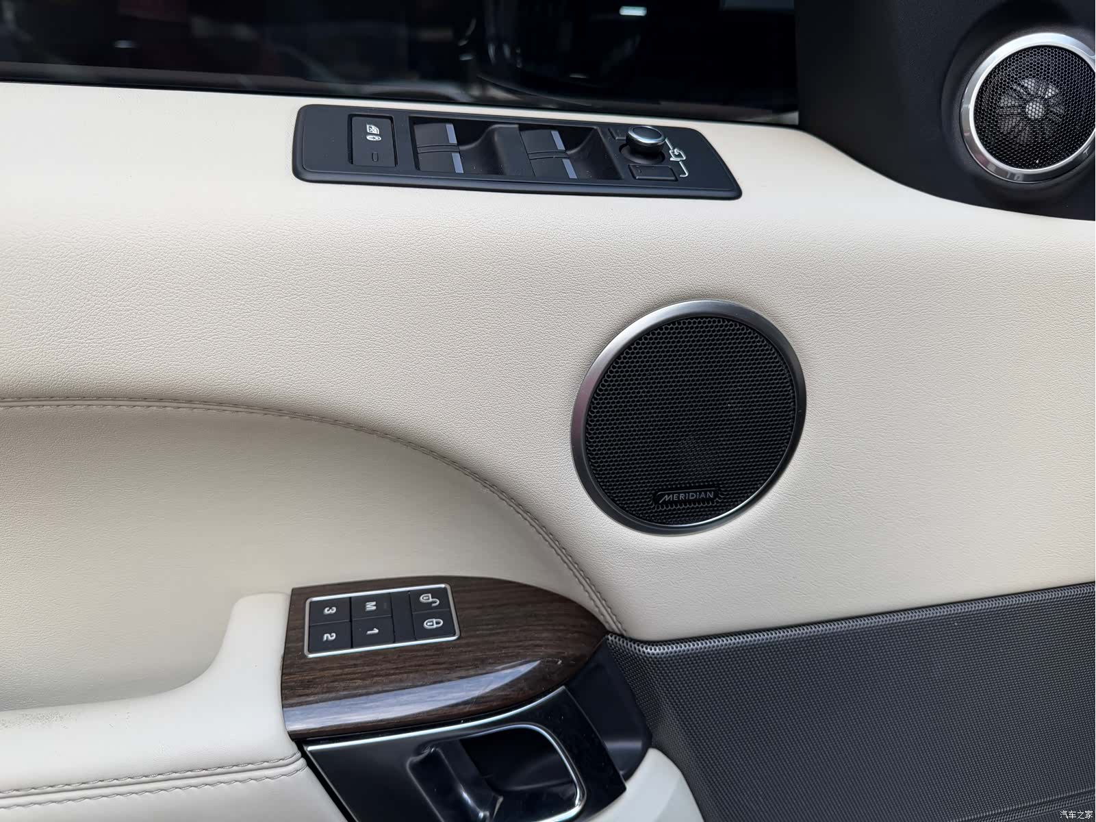 Land Rover Range Rover, 2016 15