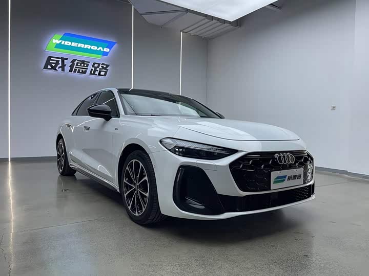 Audi A5L 2026 2.0T yun dong ban