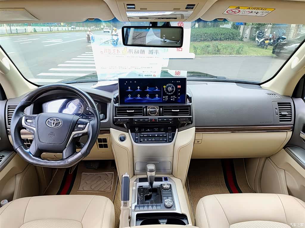 Toyota Land Cruiser, 2019 10