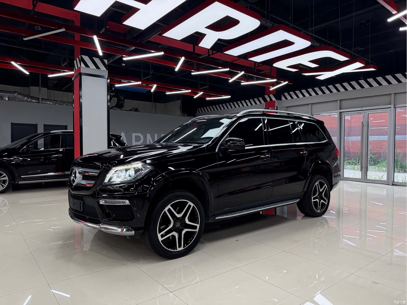 Mercedes-Benz GL-Class