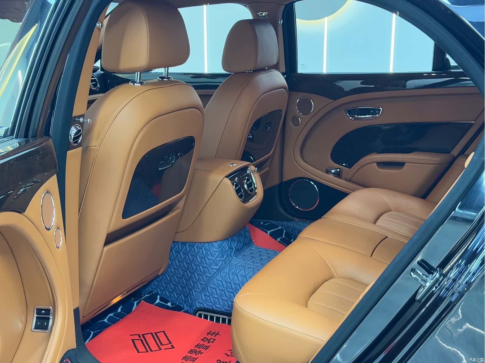 Bentley Mulsanne, 2014 25