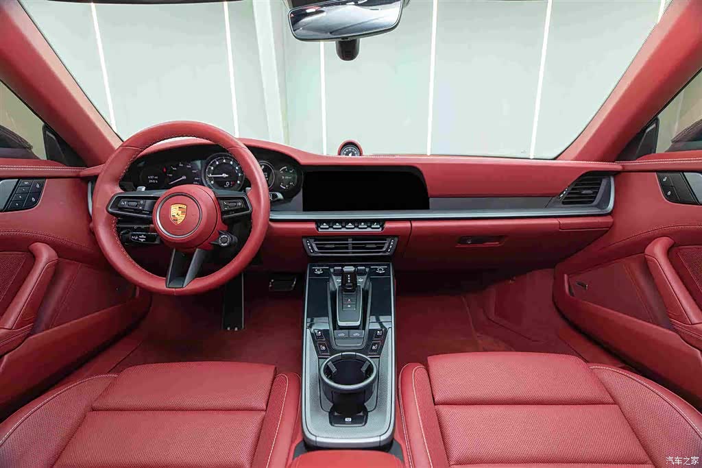 Porsche 911, 2022 13