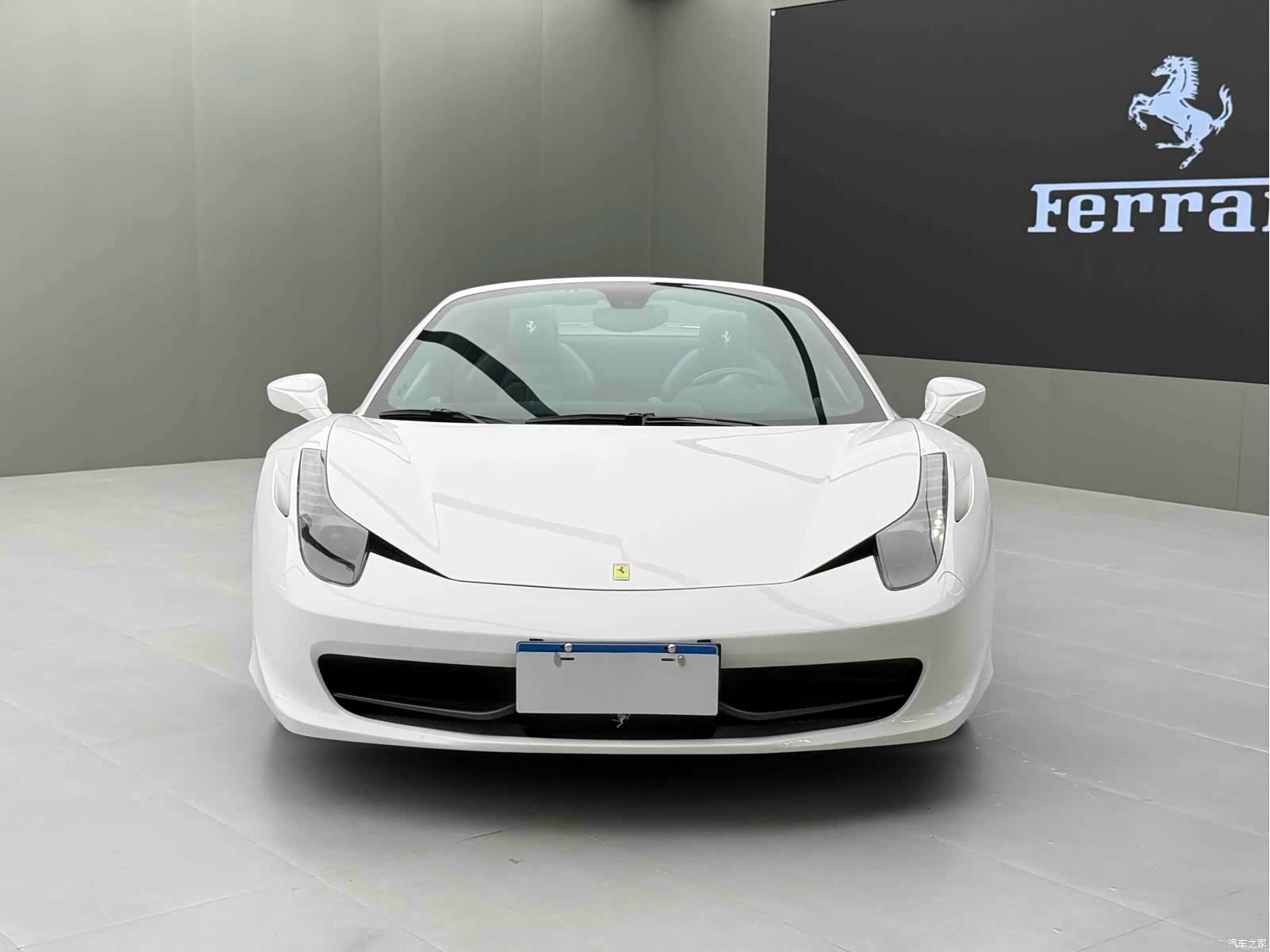 Ferrari 458, 2013 4