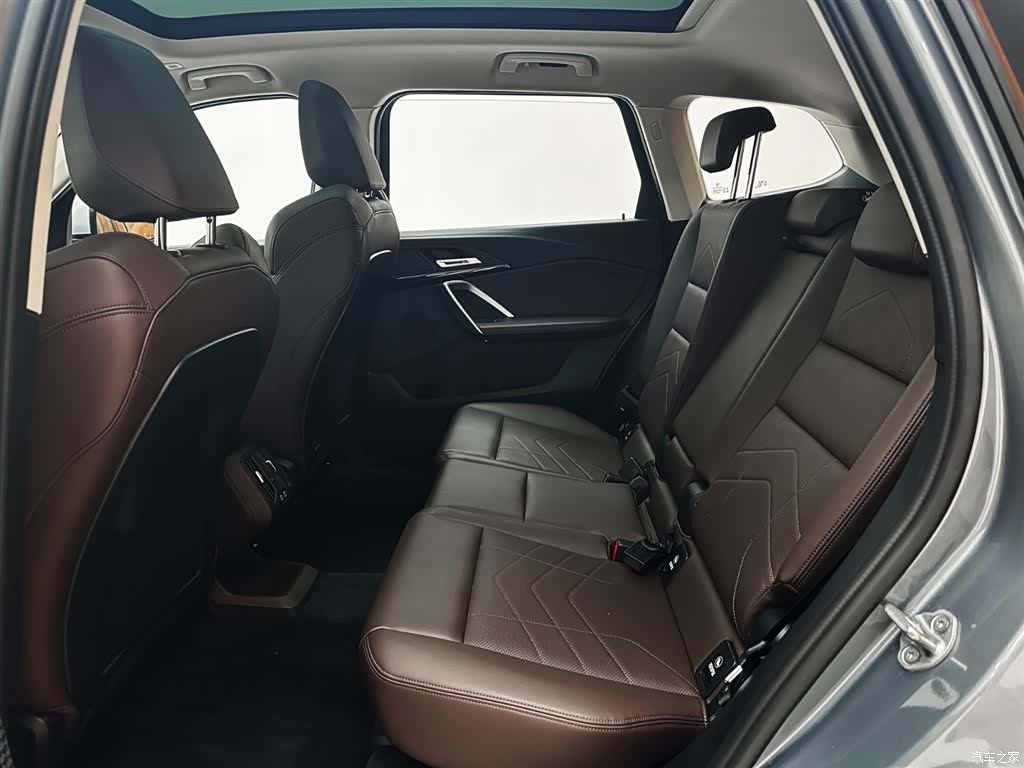 BMW X1, 2023 21