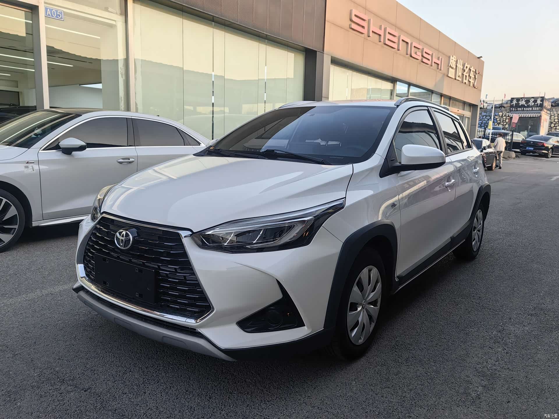 Toyota YARiS L