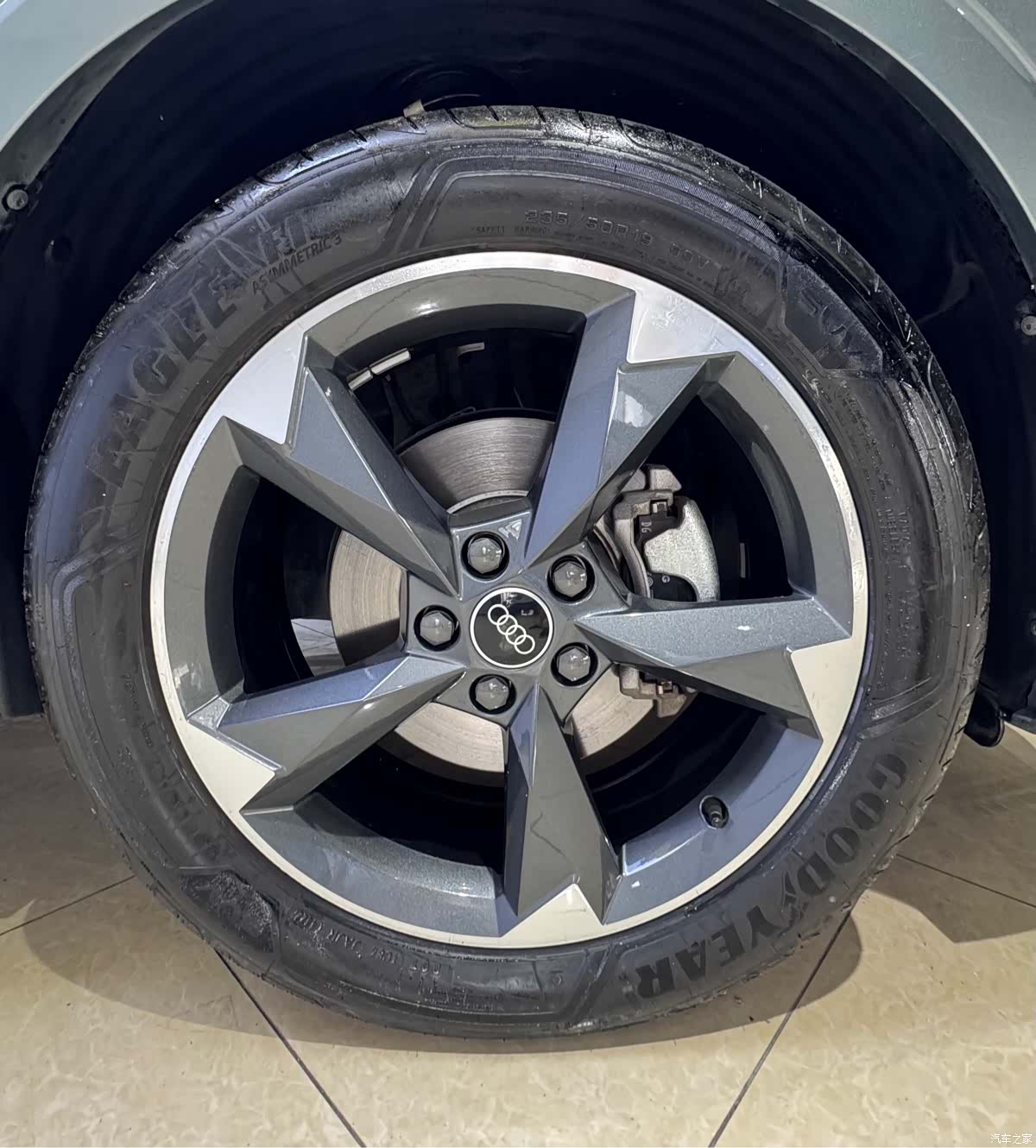 Audi Q3, 2023 25