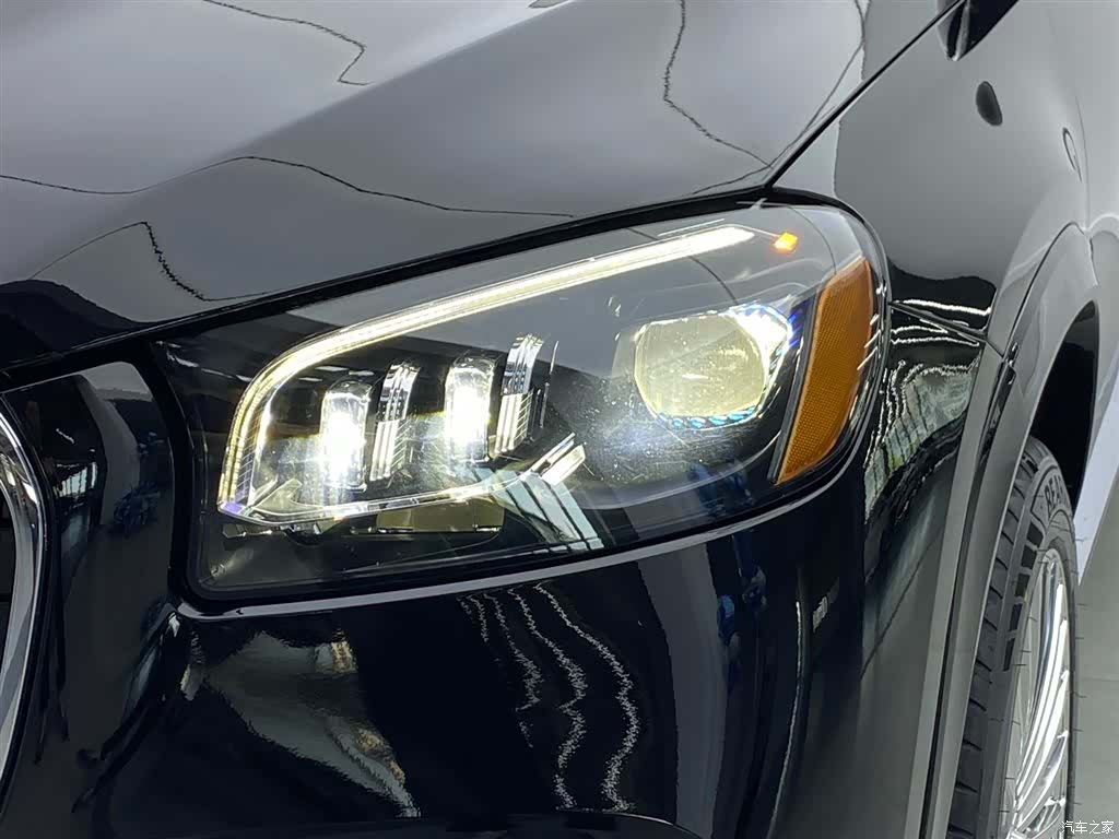 Mercedes-Benz GLS, 2022 35