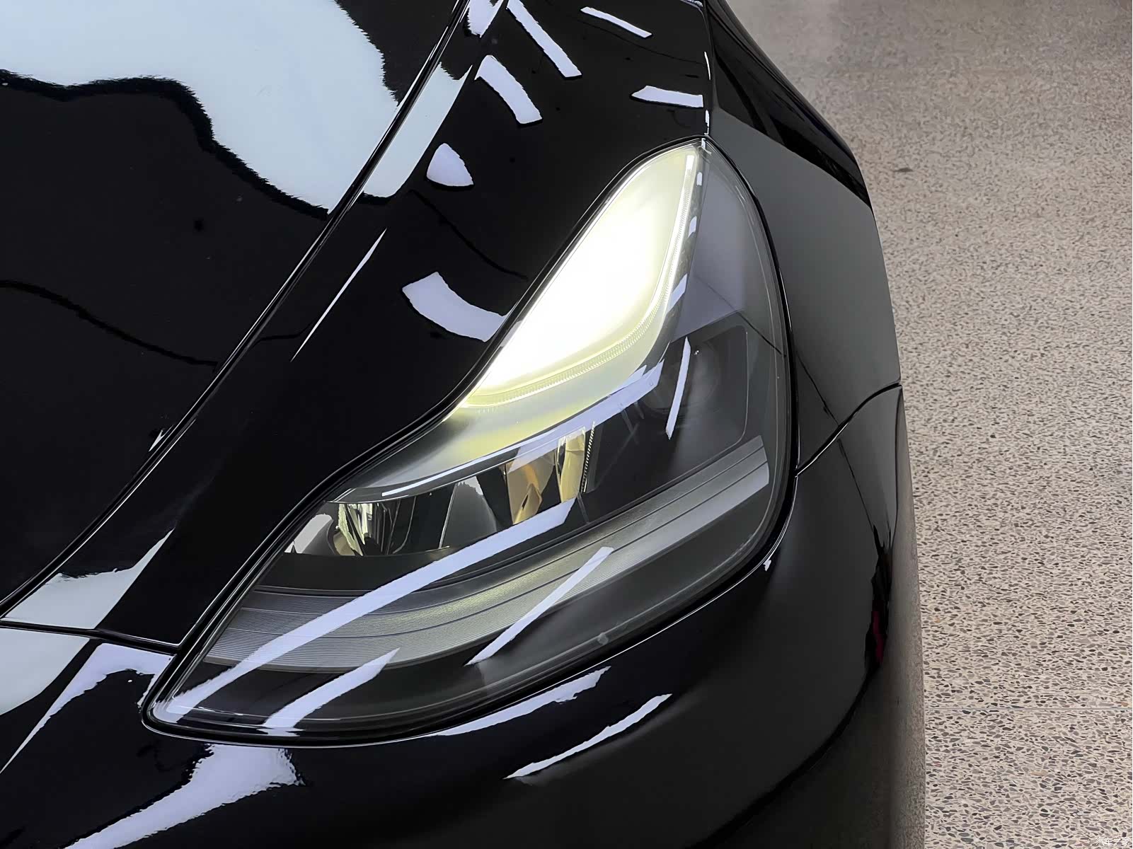 Tesla Model Y, 2021 8