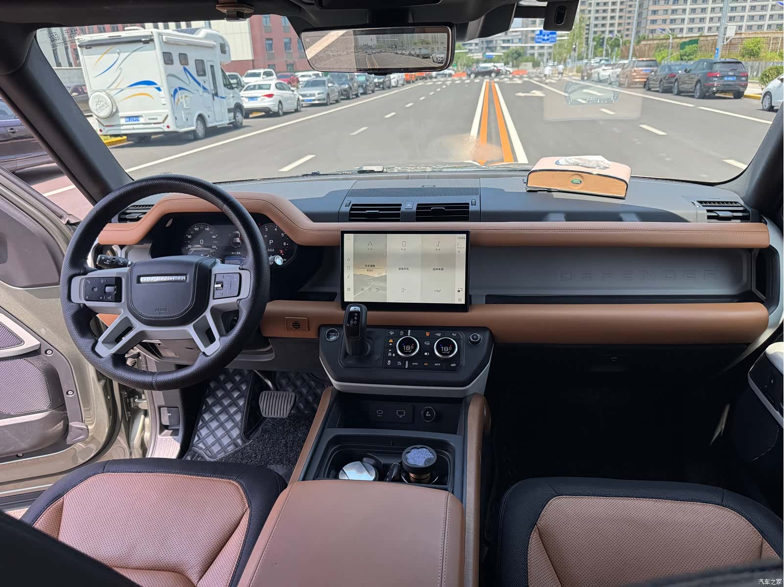 Land Rover Defender, 2023 20