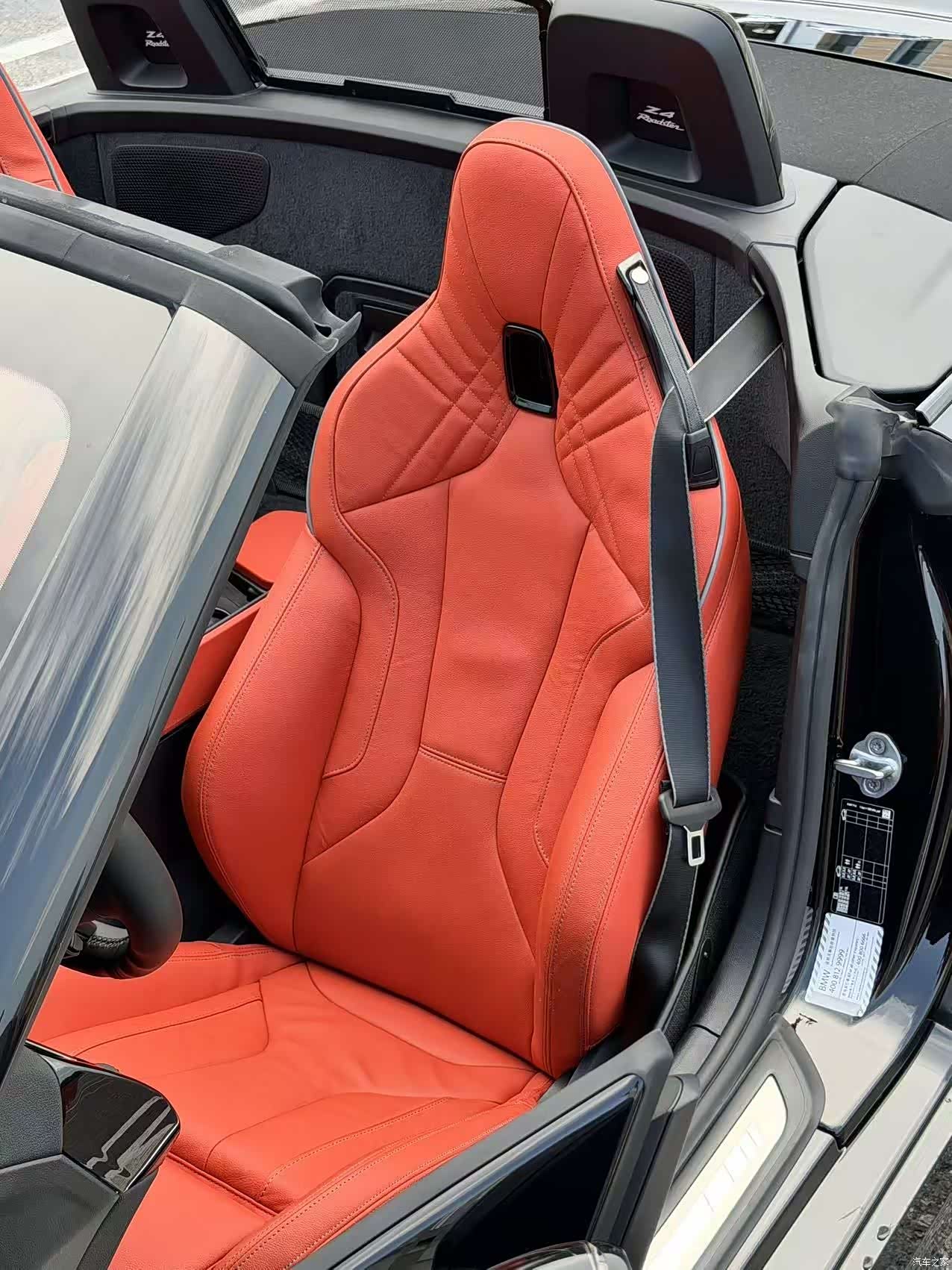 BMW Z4, 2025 10