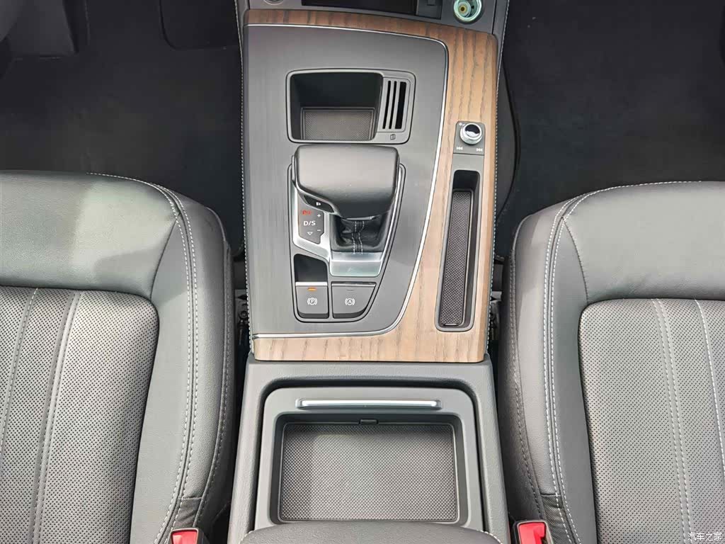 Audi Q5L, 2022 16