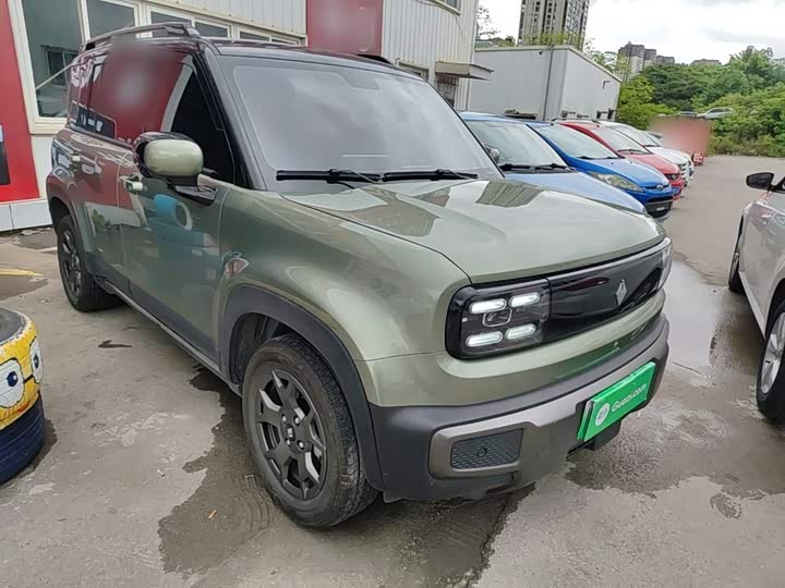 Baojun Yep Plus 2025 qi jian ban 5 seats