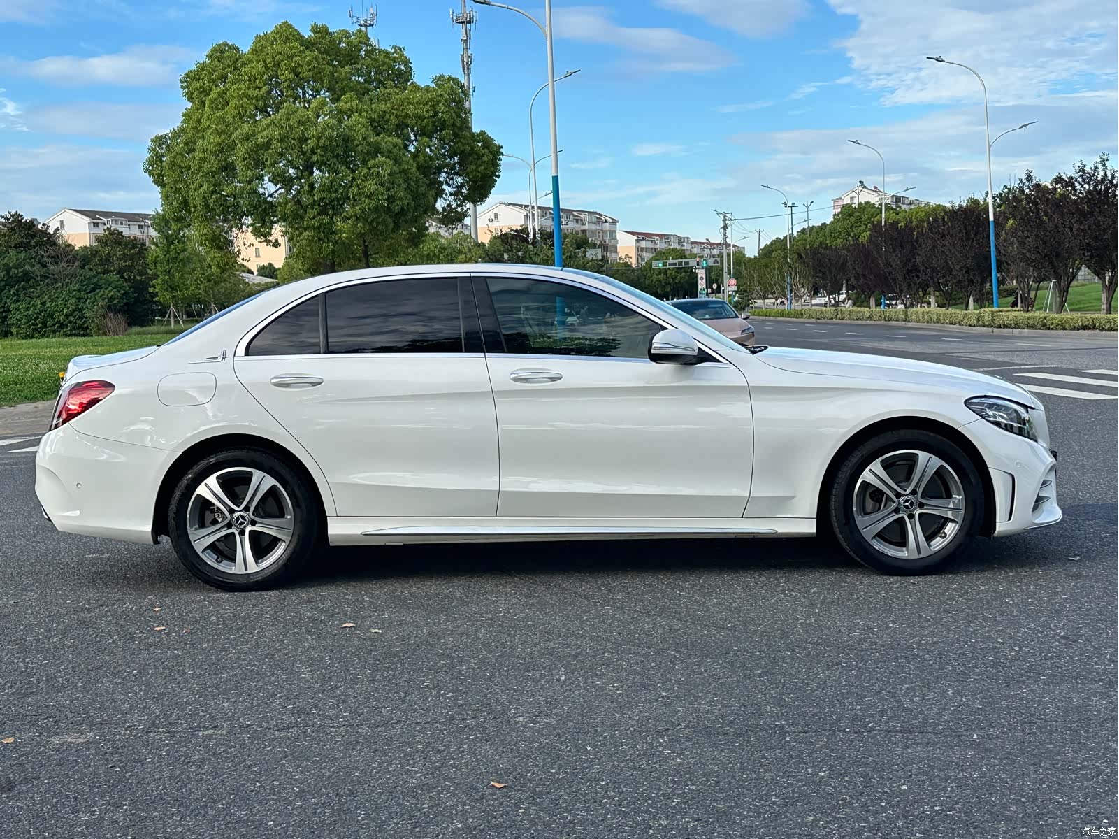 Mercedes-Benz C-Class, 2019 4