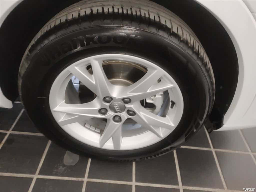 Audi Q3, 2018 14
