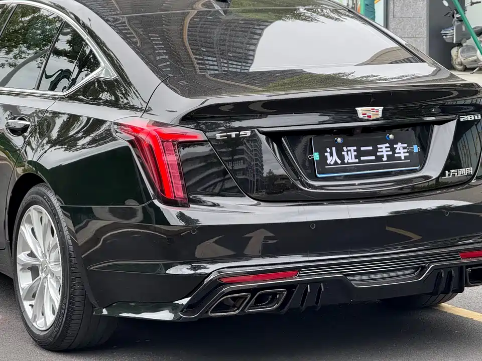 Cadillac CT5