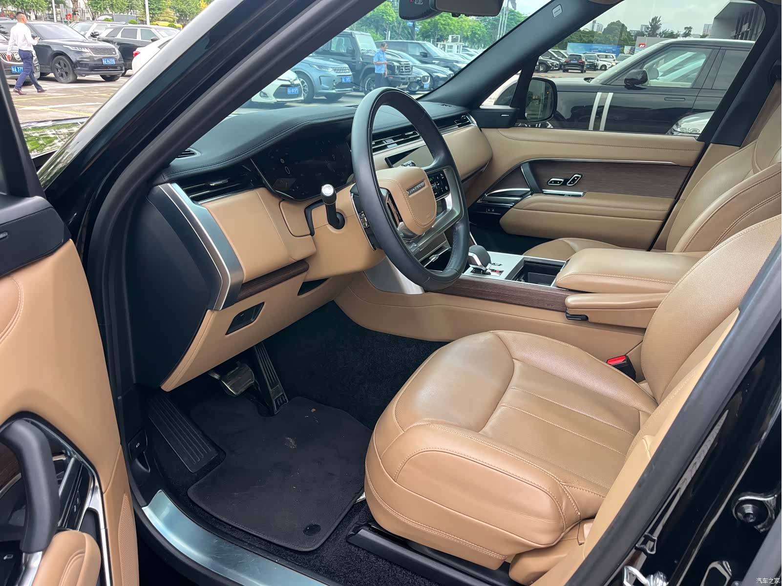 Land Rover Range Rover, 2024 16