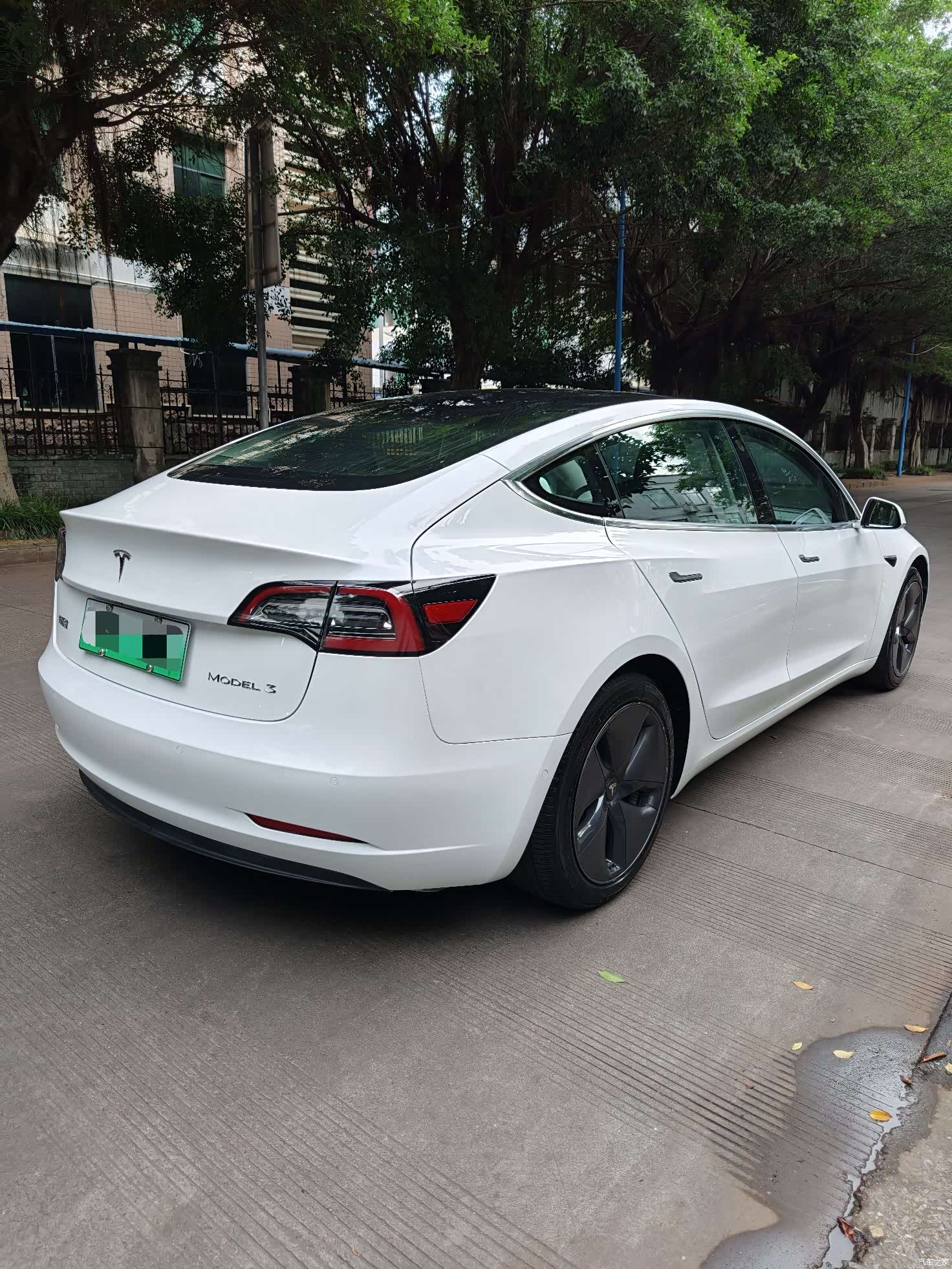 Tesla Model 3, 2020 9