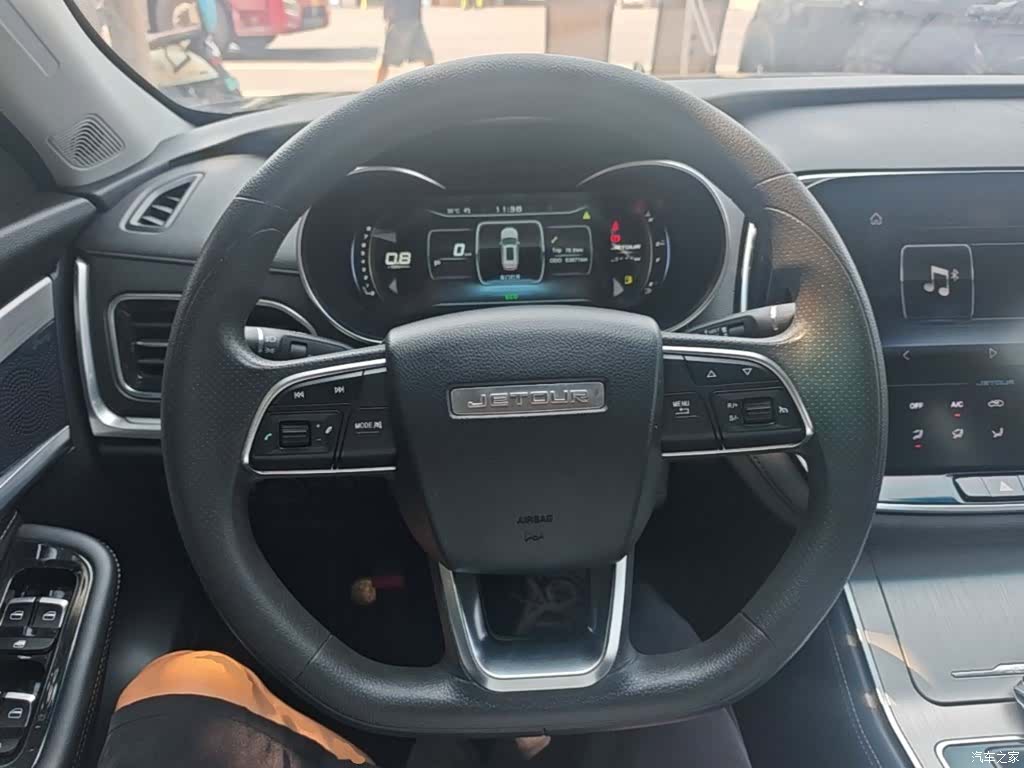 Jetour X70, 2021 11